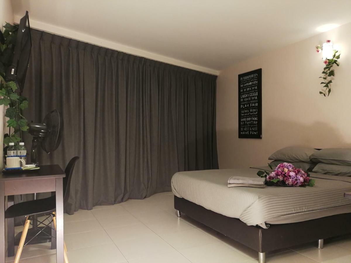 Livecom Hotel Johor Bahru